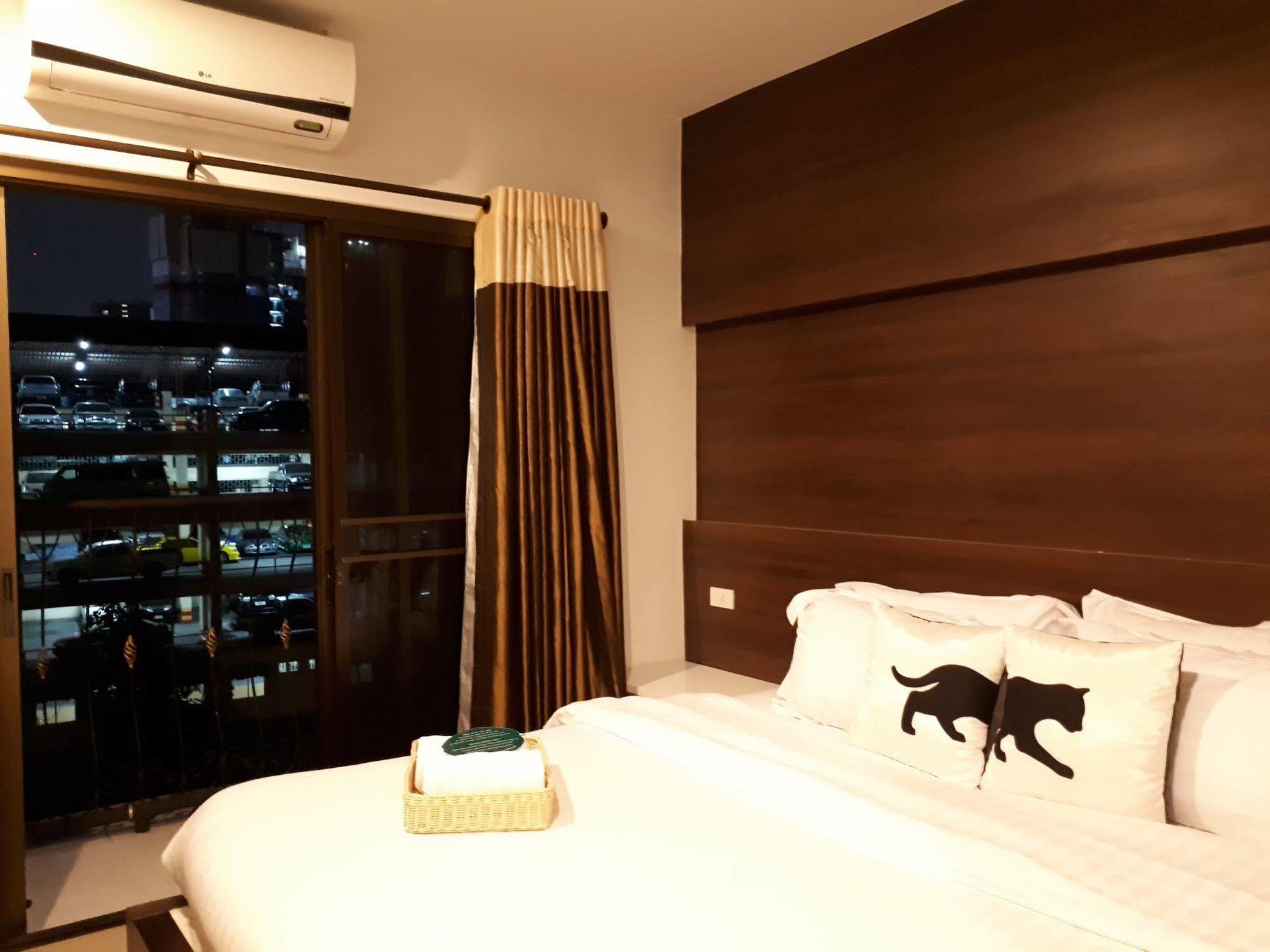 Bed By City Hotel Bangkok Exterior foto